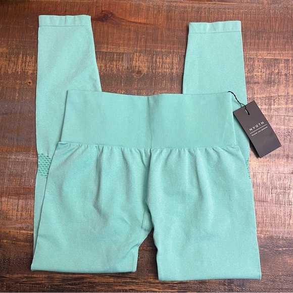 NWT NVGTN Seamless Reveal Leggings- Mint Green - Picture 2 of 6